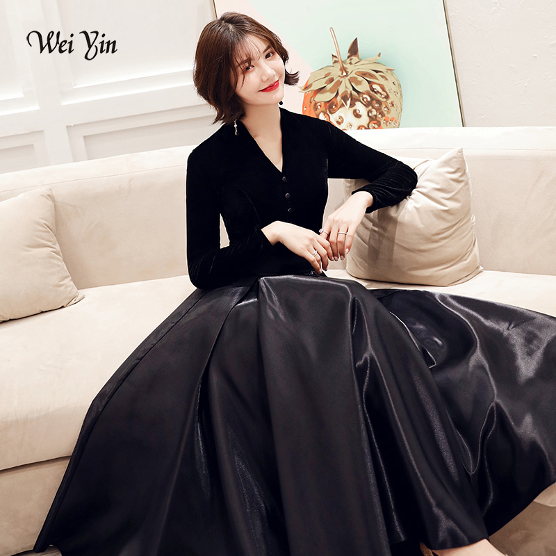 Long black velvet evening 2024 skirt