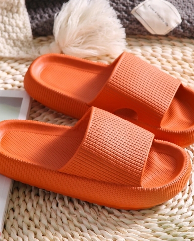 indoor flip flops mens