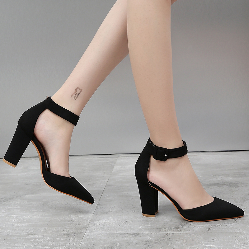 High hotsell heels 9cm