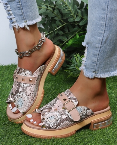 Women Rivet Pu Bling Slippers Female Summer Wedges Platform Fashion Slides  Ladies Casual Outside Shoes Plus Size Women Color Black Shoe Size 36
