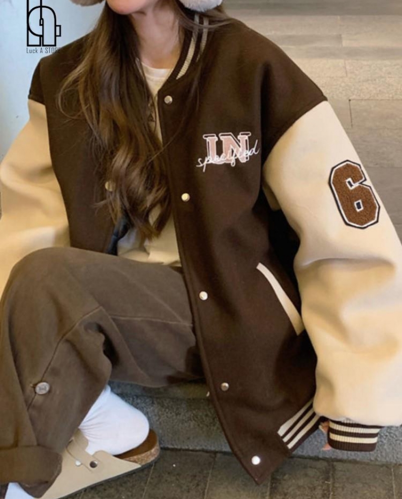 2022 Womens Oversized Varsity Outfit Jaket Baseball Crop Racing Bomber  Style With Letterman Logo, Cyber Y2K Print Perfect For Winter And Autumn  Streetwear From Mantle, $24.11