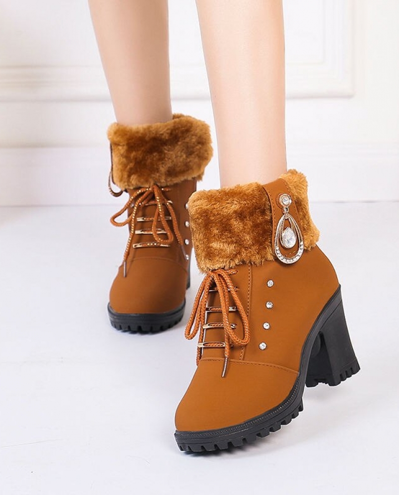 Women's square heel snow on sale boots