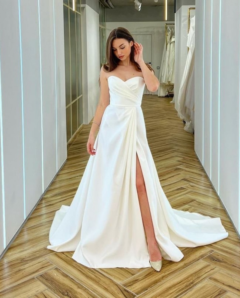 Top more than 146 white wedding gowns online super hot