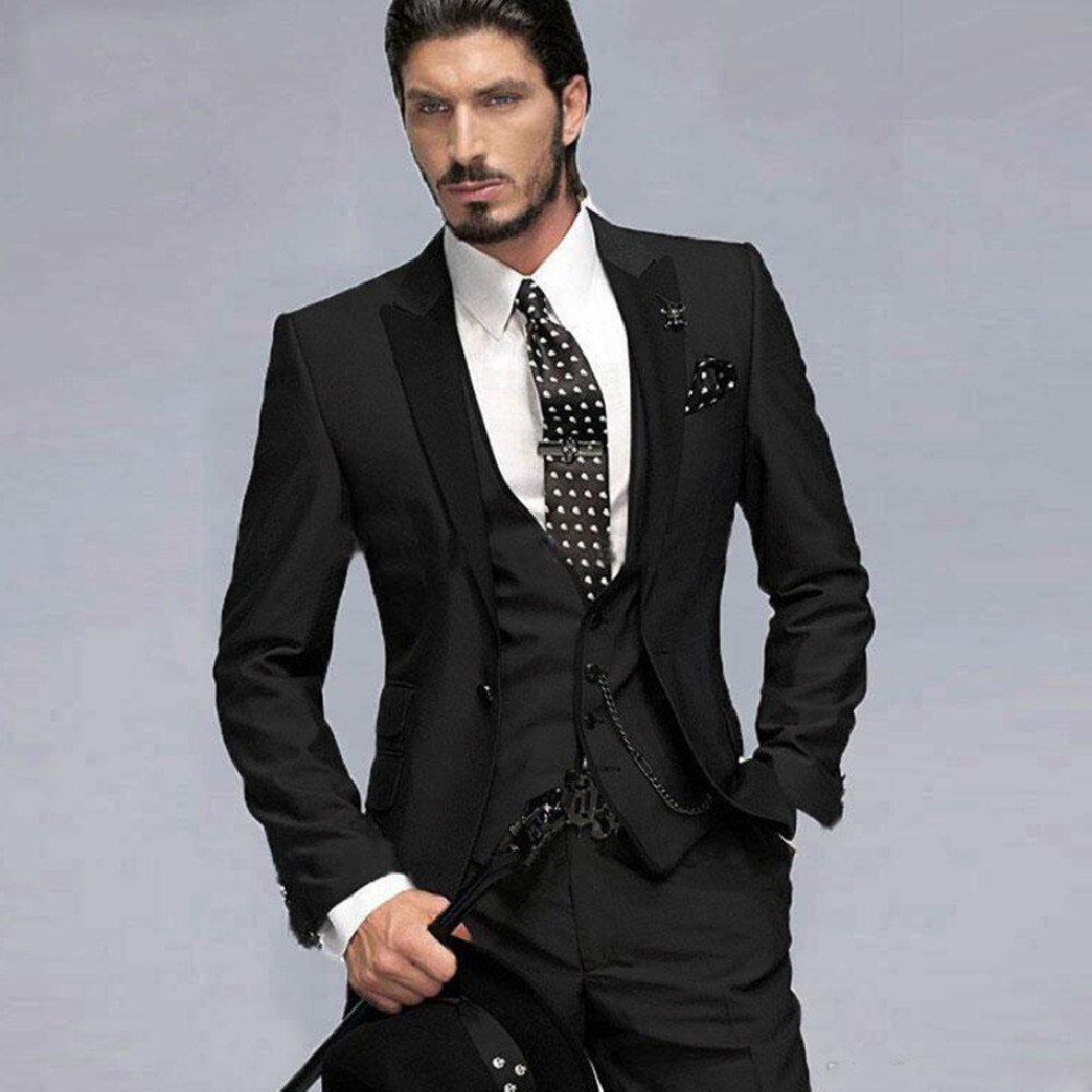 Tailored Made Men Suits Wedding Tuxedos Groom Wear 3 Piece Classic Fit Groomsmen Wear Man Blazer