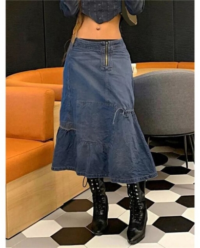 Grunge denim hotsell skirt outfit