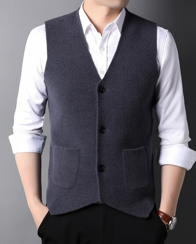 New Autumn Winter Fashion Slim Fit Knit Cardigan Sweater Vest Men Vintage  Woolen Sleeveless Casual Man Clothes Top Grade Color Black size Asian L