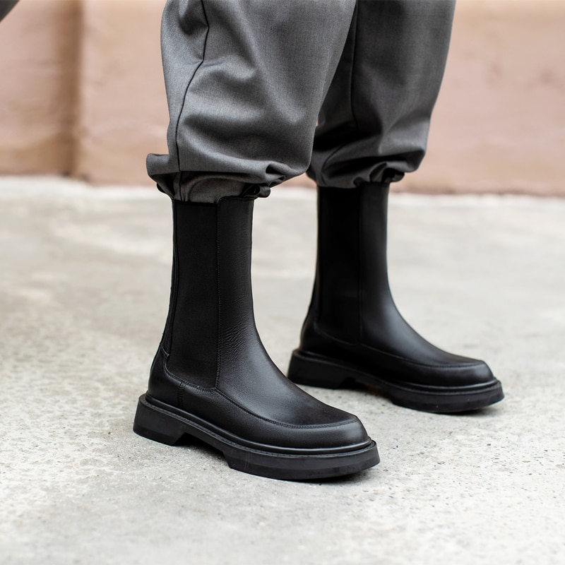 fall dress with high boots