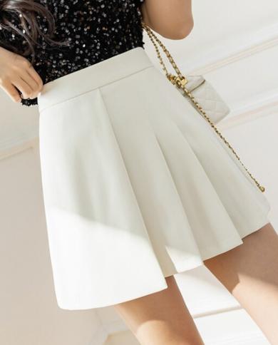 10 Ways To Wear Knee Length Skirts 2023 | FashionTasty.com