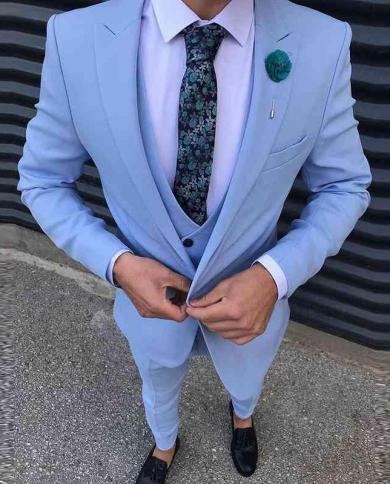 The Ultimate Guide To Styling A Blue Suit: Color Combinations | IsuiT