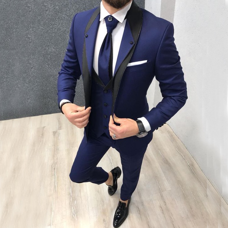 Navy Blue Slim Fit Groom Suit for men by BespokeDailyShop