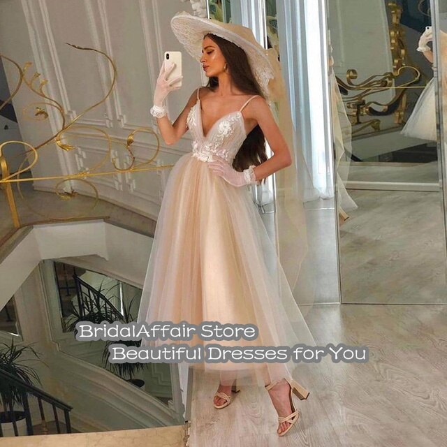 Champagne Short Prom Dresses Spaghetti Strap A Line Appliques Flowers Tea  Length Wedding Party Gown Celebrity Graduation Color Purple US Size 16