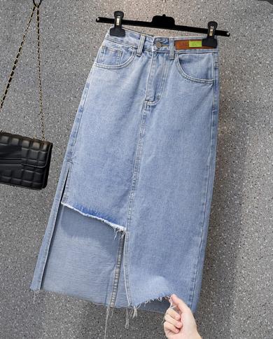The denim skirt is coming back! Check out this plus size distressed denim  skirt from Fashion Nova Curv… | Denim skirt outfits, Skirt outfits, Distressed  denim skirt