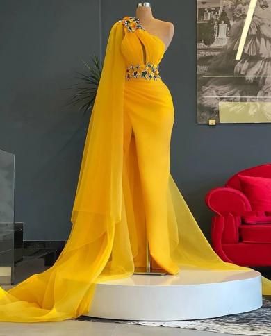 קרוליין שמלת ערב צהובה באיכות גבוהה 2023 אפליקציות כתף אחת שסע טול במידות גדולות נשים שמלות נשף מסיבה בהתאמה אישית