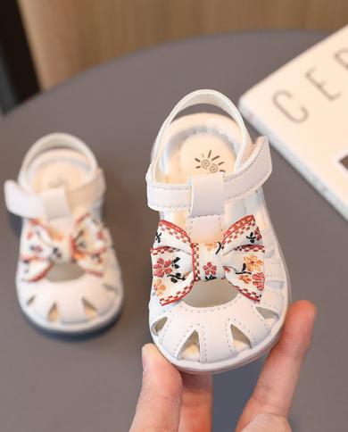 Soft baby walking online shoes