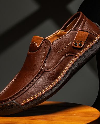 נעלי נעליים לגברים עור אמיתי מעצב יוקרה אביב סתיו מוקסינים לגברים נעלי נעלי קזואל גברים דירות דירות קלות משקל