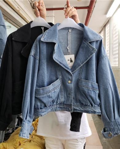 Short distressed hot sale denim jacket