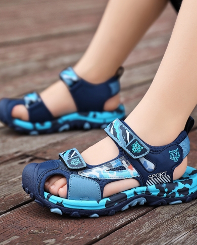 קיץ נעלי בנים נעלי חוף סנדלים לילדים סנדלים תחתון מוצק רך הסוואה baotou נעלי ילדים one pi
