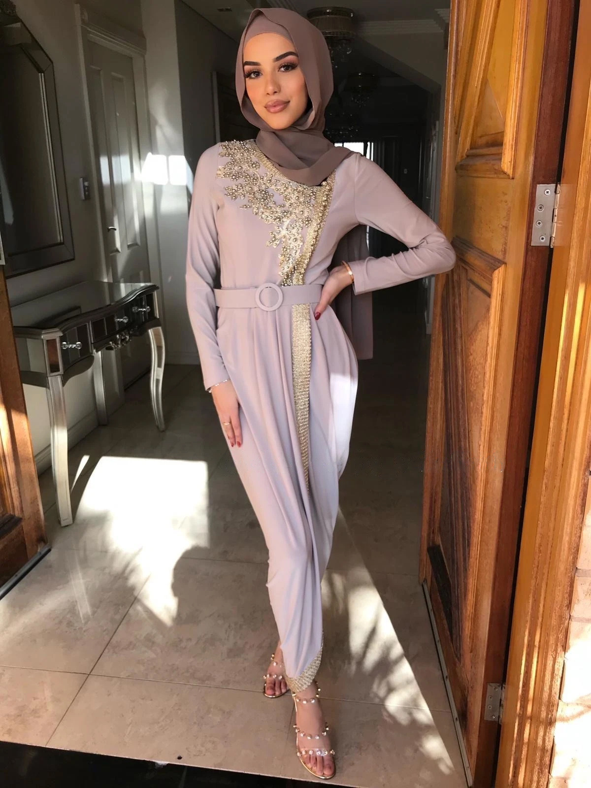 Dubai fashion sale abaya