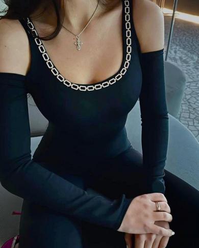 סרבל עיצוב שרשרת יהלומים מלאכותיים סרבל כתף קרה שרוולים ארוכים עיצוב יומי אופנה קזואל סרבל נשים