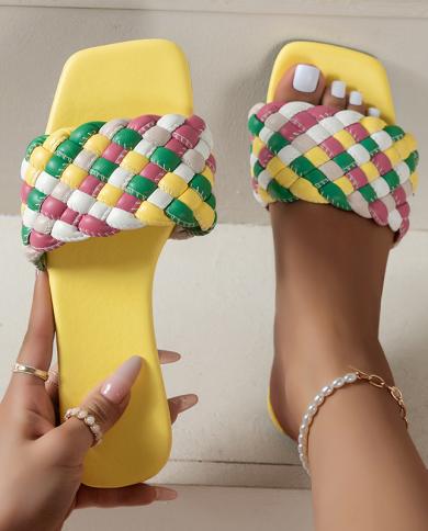 rimocy מיקס צבע ארוגים נעלי קיץ נשים 2023 סנדלים שטוחים עם אצבע מרובעת חדשה אישה פלוס מידה נעלי חוף להחליק להעיף