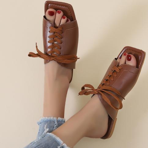 נעלי בית עם תחתית שטוחה לנשים קיץ רטרו קזואל נעלי שרוכים בגודל גדול נעלי שרוכים ראש מרובע סנדלים קלים משקל zapatillas d