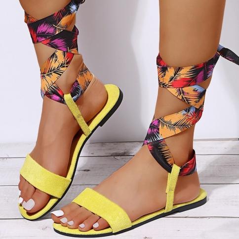 סנדלים לנשים רצועת קרסול נעלי קיץ שטוחות פלוס מידה 43 סנדלי חוף קזואל ניו 2022 נעלי נשים אלגנטיות wom