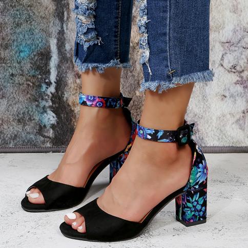 אופנת קיץ חדשה נשים שחורות להקה פרח צבע נעלי עקב גבוהות סנדלים נשית משאבות מציץ בוהן נעלי פלטפורמה רצועת קרסול 35