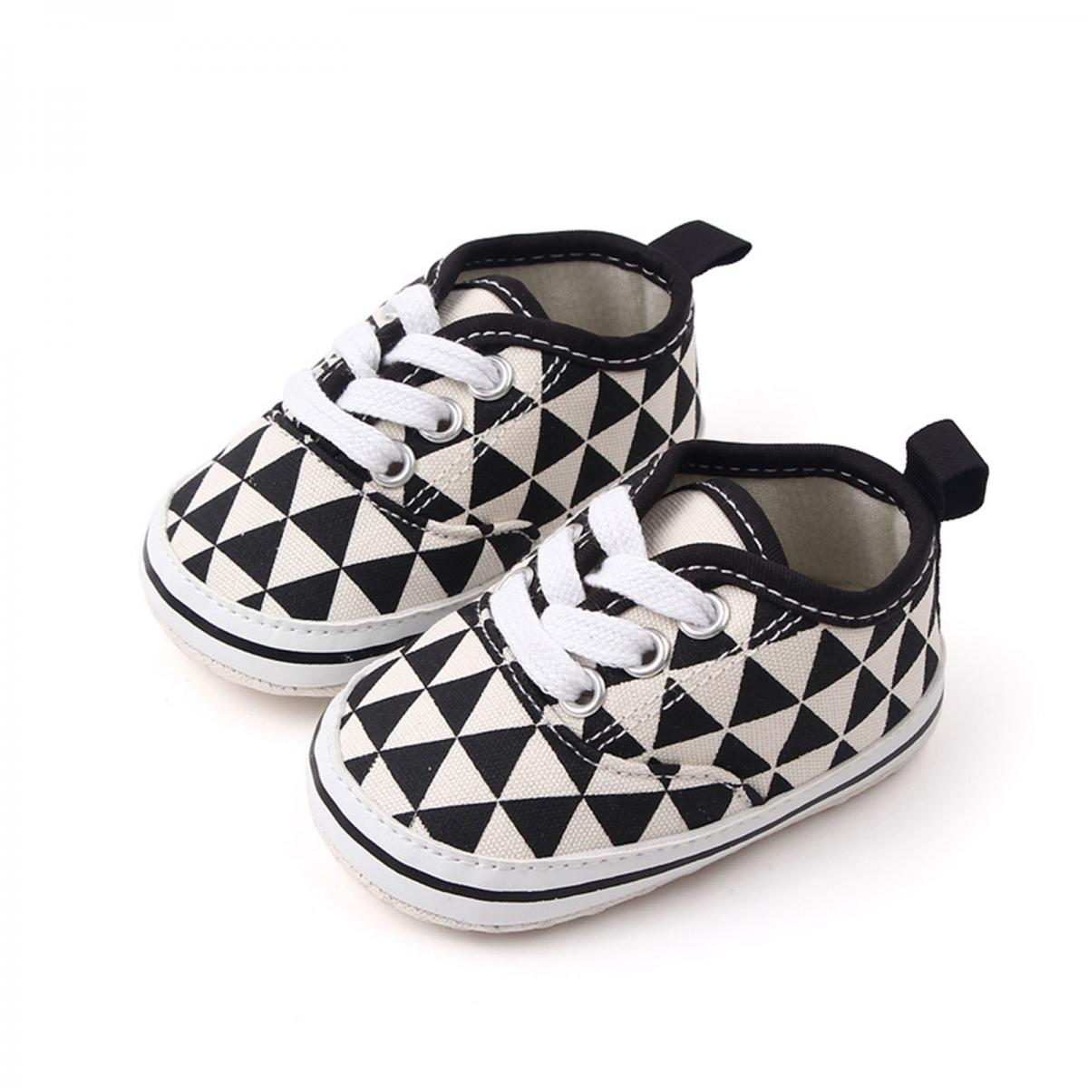 Infant white hot sale tennis shoes