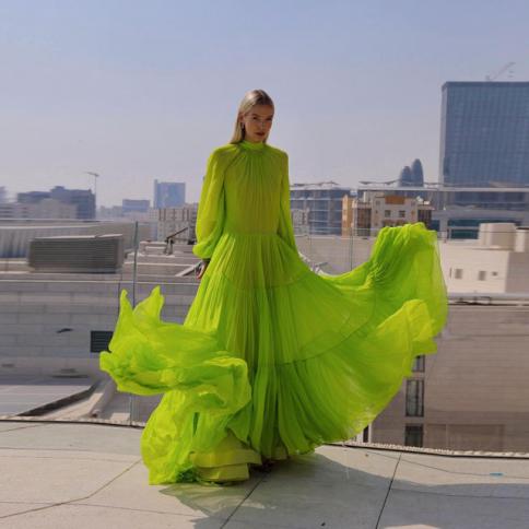 2022 Couture Robes De Soire Long Apple Neon Green Prom Party Dresses Long Sleeve Pleated Chiffon 2022 Couture Robes De Soire Long Apple Neon Green Prom Party Dresses Long Sleeve Pleated Chiffon