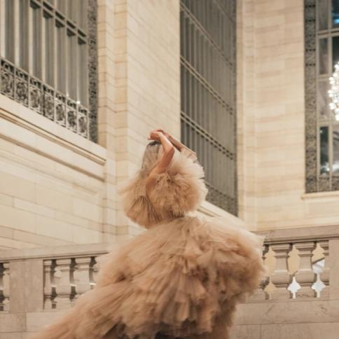 Champagne Gold Evening Maxi Dress Fluffy Tulle Prom Gown Party Dresses Extra Puffy Ruffle Tiered Fashion Show Women Dres size 46 Color White Champagne Gold Evening Maxi Dress Fluffy Tulle Prom Gown Party Dresses Extra Puffy Ruffle Tiered Fashion Show Women Dres size 46 Color White