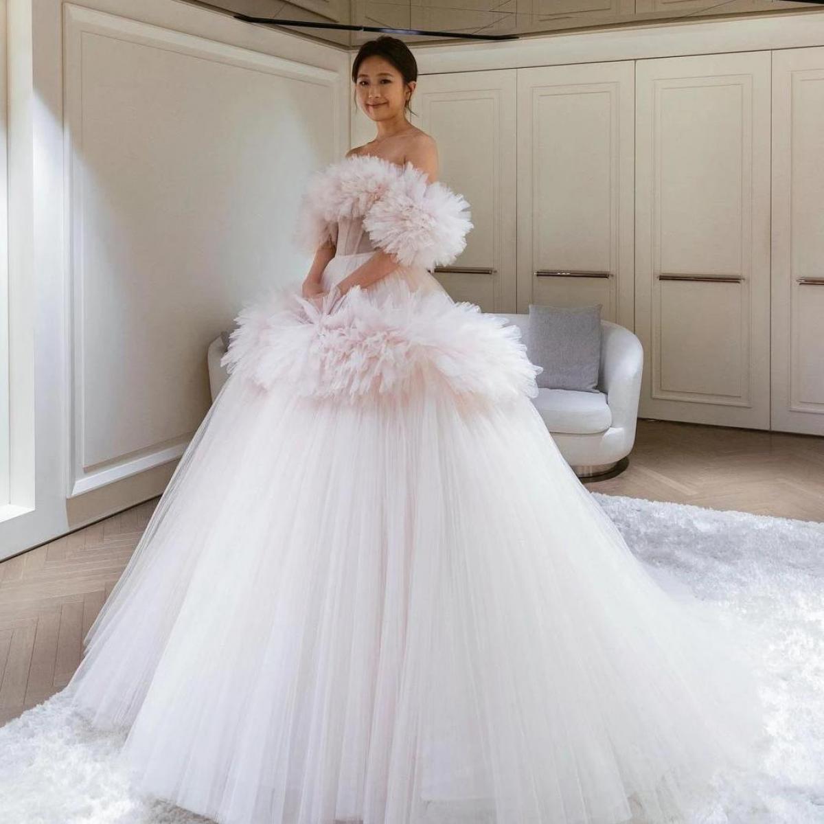 chinese dress ladies A-Line Sweet Pink Off-the-Shoulder Bustier Feather Prom Gown – Modsele main image 1