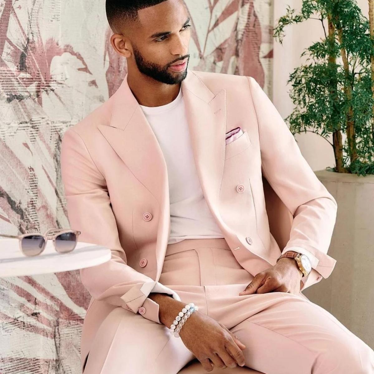 Oversized Suits Are a Big Fit for 2023 - How to Style Them