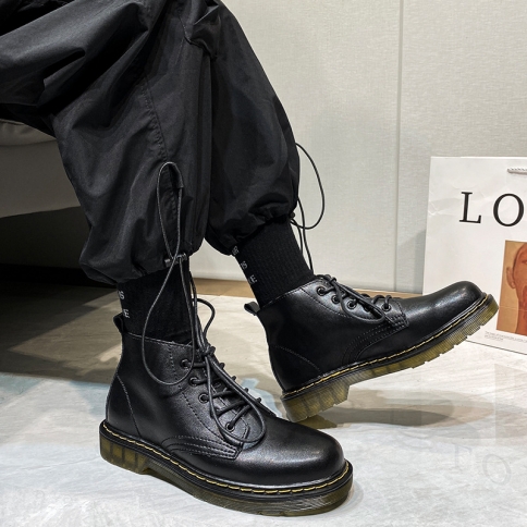 מגפי מרטין לגברים נעליים גבוהות לגברים בסגנון בריטי נעלי עור אמיתי אופנתיות שחורות נעליים אופנתיות לגברים