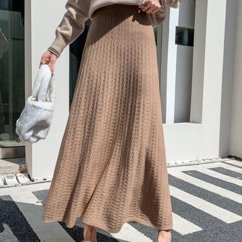 Knitted midi outlet a-line skirt