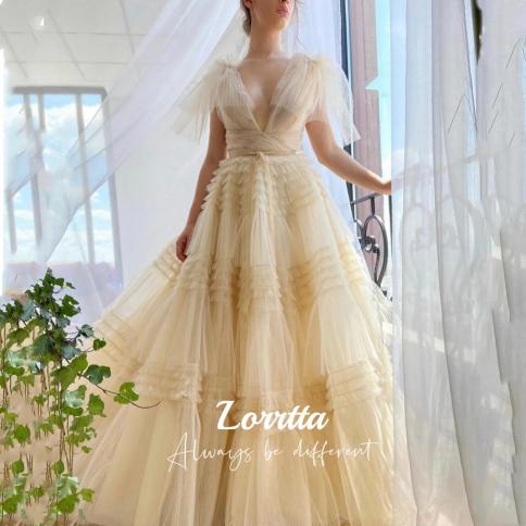 lorrtta שמלות ערב צהוב בהיר מדורגים סרטים ללא שרוולים עם צווארון V שמלות נסיכות מפורסמות לראות דרך בהזמנה אישית