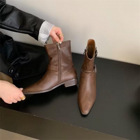 נעלי נשים רטרו מגפי בוקרים מערביים לנשים סתיו חדש דק מרובע אצבע קצר צינור עקב עבה קוואלייר מרטין קצר