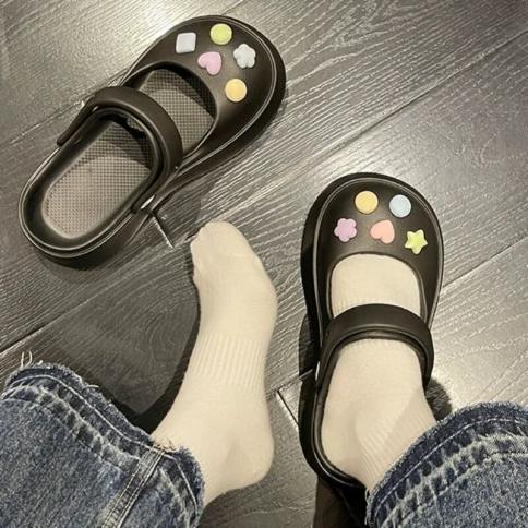 נעלי פלטפורמה kawaii slides לבנים חמודים קיץ 2023 נעלי בית לנשים וסנדלים לנשים על החוף עיצוב חלק עליון עבה רגיל