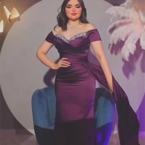 אופנה מחוץ לכתף בתולת ים אנקה שמלות ערב באורך פאילט / פאייטים סאטן שמלת אירוע רשמי קוקטייל dre