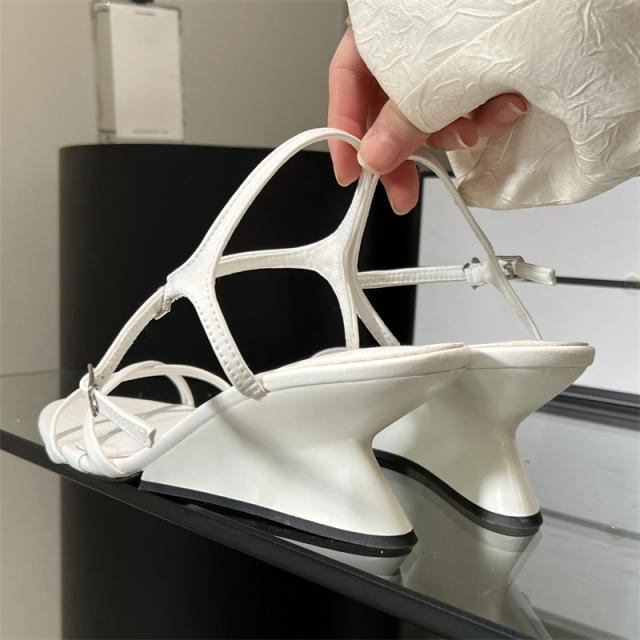 עיצוב קיץ חלול טריזים סנדלי נשים סטייל רחוב סגנון רחוב רצועת רצועת קרסול