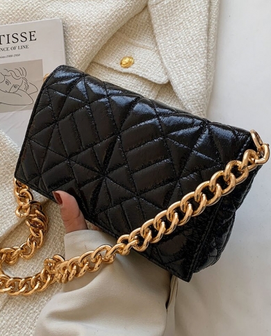 Twist long chain wallet leather crossbody bag Louis Vuitton Black in  Leather - 39650914