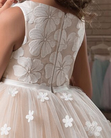 Long Elegant Formal Wedding Dress For 