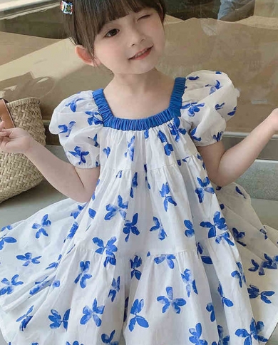 Little girl dress neck outlet design