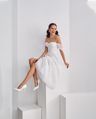 Off the shoulder outlet short wedding dress