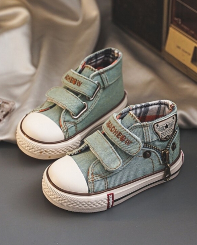 Waterproof soft hot sale soled baby shoes