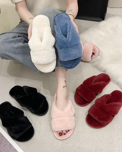 Slippers to wear hotsell at home in winter
