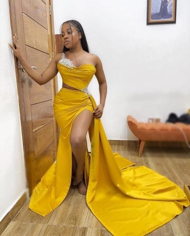Fancy gowns online for womens