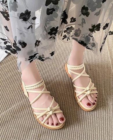 Non open toe sandals outlet