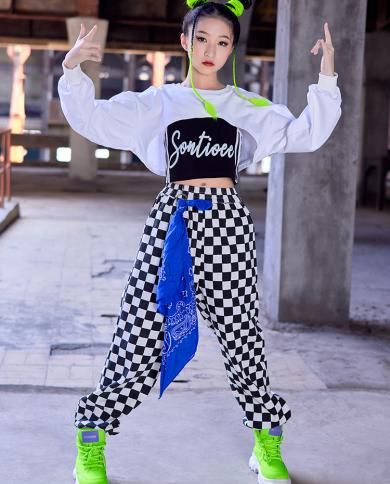 Outfits with checkered pants discount