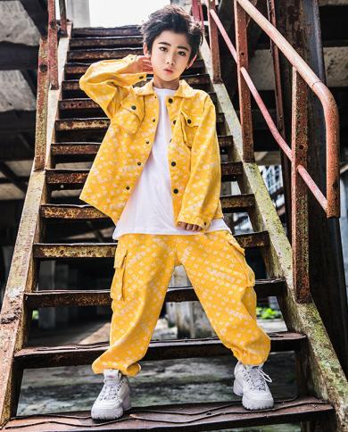 Kpop boys hotsell outfit