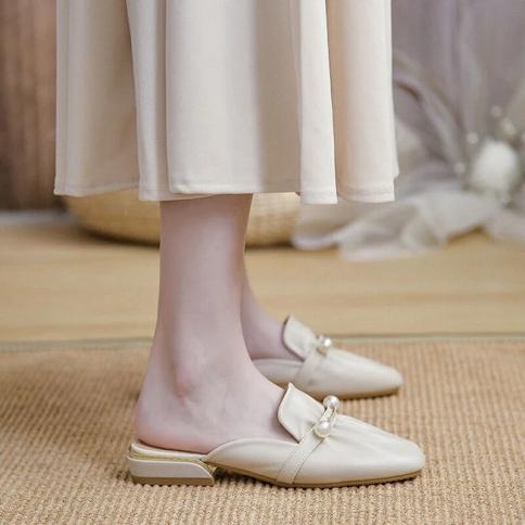 Flat Women s Mules Leather Luxury Slippers Rhinestone Sandals Designer Mules Shoes For Women Low Heel Summer Fashion Sli Color Beige Shoe Size 40